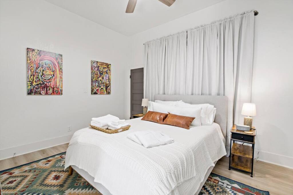 Urban Elegance Retreat Villa ซานอันโตนิโอ ภายนอก รูปภาพ
